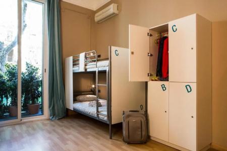 Born Barcelona Hostel - 29