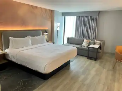 Houston Marriott North - 31