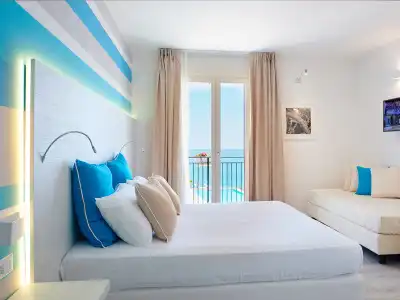 Marina di Petrolo Apartments - 8
