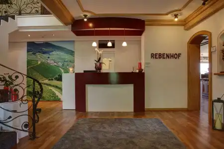 Rebenhof - 12
