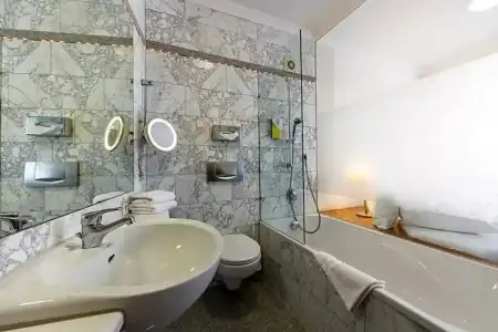 AAAAwelt Kübler - 45