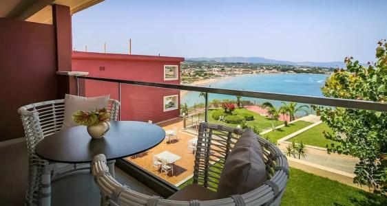 Balcony - Adults Only - 109