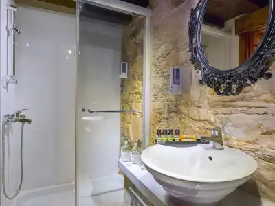Oinoessa Traditional Boutique Houses - 10