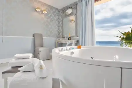 Marina Holiday & Spa - 76