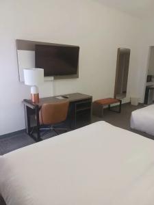 Comfort Inn & Suites Madison East Interstate I-90 - 78