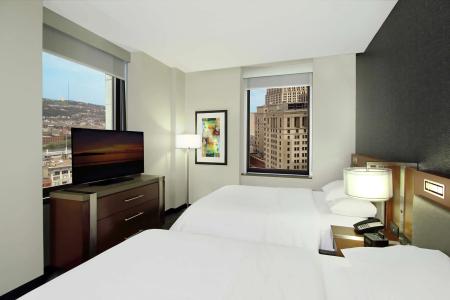 Embassy Suites by Hilton Pittsburgh Downtown - 3