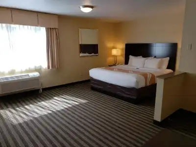 Quality Inn & Suites Vancouver - Hazel Dell - 66