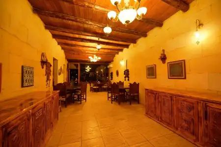 Vineyard Cave - 19