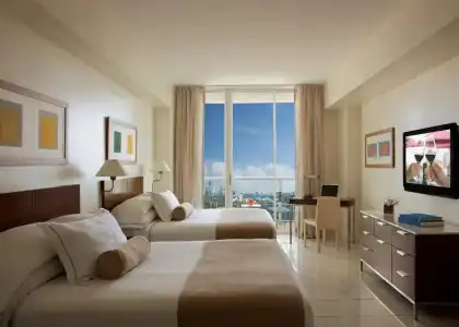 The Ritz-Carlton Coconut Grove, - 3