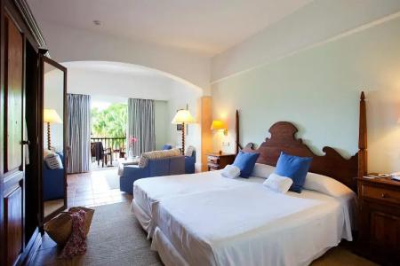 Cala Sant Vicenç - Adults Only + 16 - 100