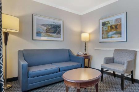 Best Western Plus Marina Shores - 89