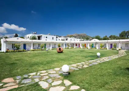 Kefi Beach and Suites - 17