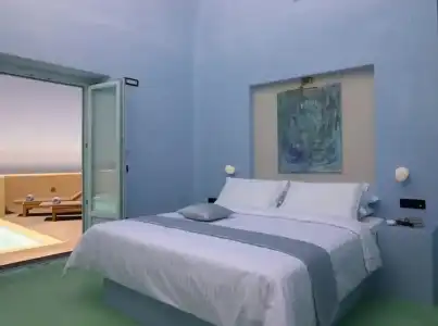 Voreina Gallery Suites - 28