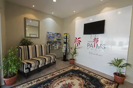 Ellerslie Palms Motel - 11