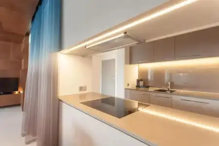 EMA House Suites - 85