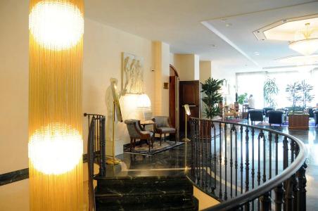 Best Western Globus City - 15