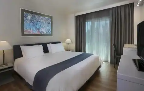 Blazer Suites - 68