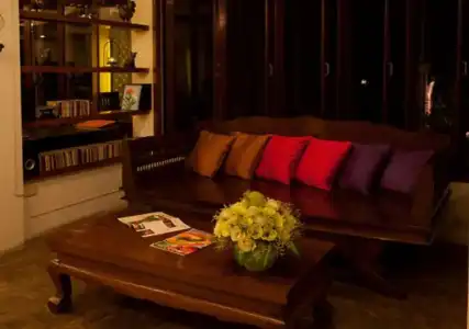 Yindee Stylish Guesthouse - 4