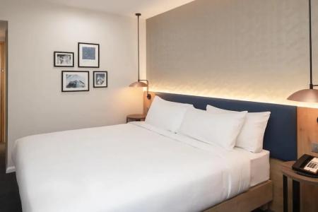 Hilton Garden Inn Bristol City Centre - 55