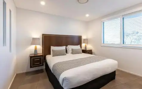 Bay Royal Apartments - 228