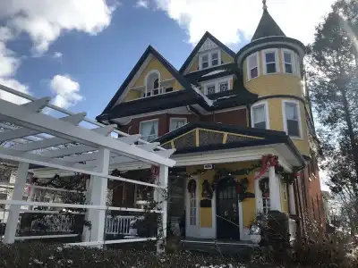 A Moment in Time Bed & Breakfast - 0