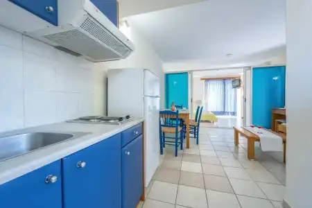 Koukounaria & Suites - 18