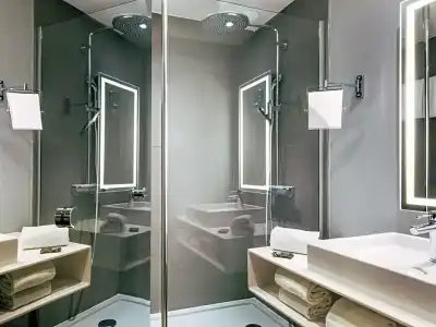 Novotel Paris Coeur d'Orly Airport - 57