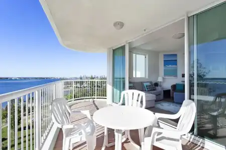 Crystal Bay on the Broadwater - 237