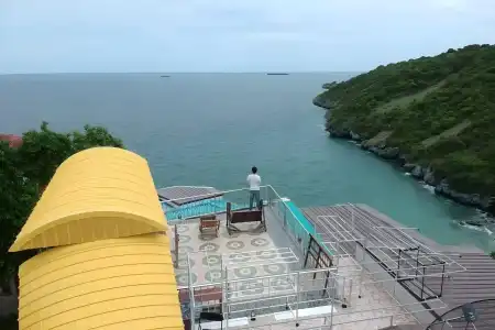 Yellow House Koh Sichang - 24