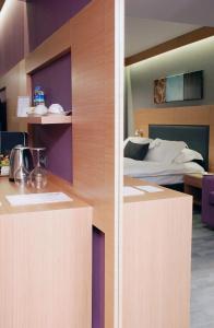 Met Boutique - Boutique Class - 14