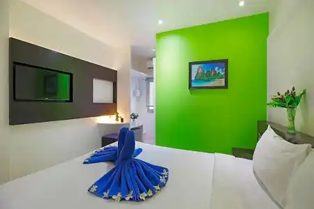 Colorize Boutique - 49