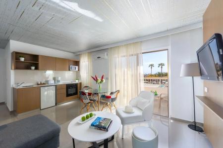 King Jason Paphos - Designed for Adults by Louiss - 19