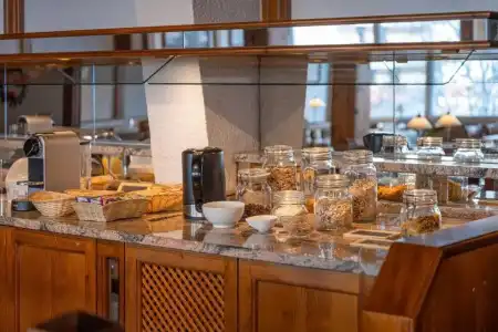 Grichting & Serviced Apartments - 109