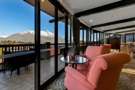 Copthorne And Resort Queenstown Lakefront - 17