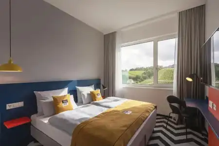 Holiday Inn - the niu, Form Stuttgart Feuerbach by IHG - 43