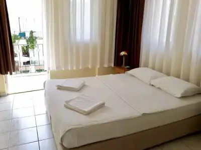 Cam - 28