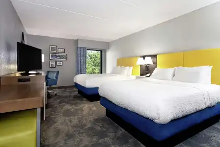 Hampton Inn Amelia Island at Fernandina Beach - 2