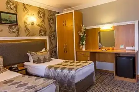 Grand Rosa - 12
