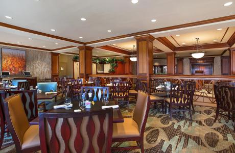Crowne Plaza Knoxville Downtown University by IHG - 26