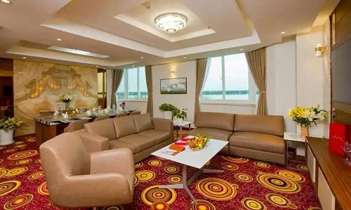 Van Phat Riverside - 161