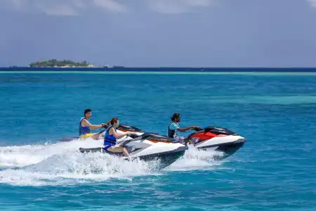 Sheraton Maldives Full Moon Resort & Spa - 24