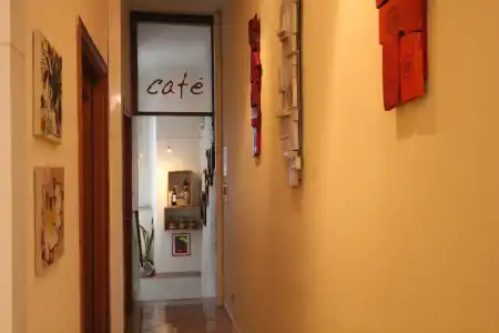 The Beehive Hostel - 12