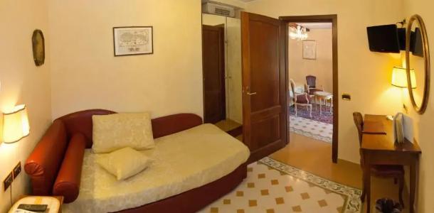 Pensione Accademia - Villa Maravege - 74