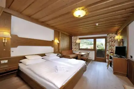 AlpenTirol - 1
