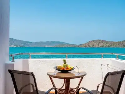 Elounda Alikes Suites & Studios - 16