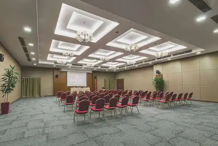 Ramada by Wyndham Podgorica - 11