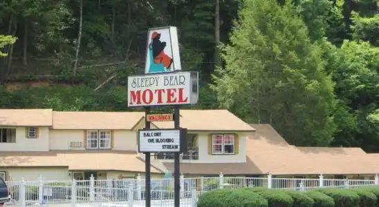 Sleepy Bear Motel - 12