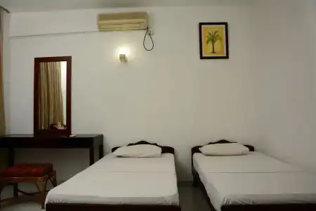 YKD Tourist Rest - 5