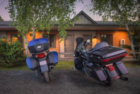 Sun & Ski Inn and Suites - 76