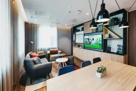 Holiday Inn EINDHOVEN AIRPORT by IHG - 3